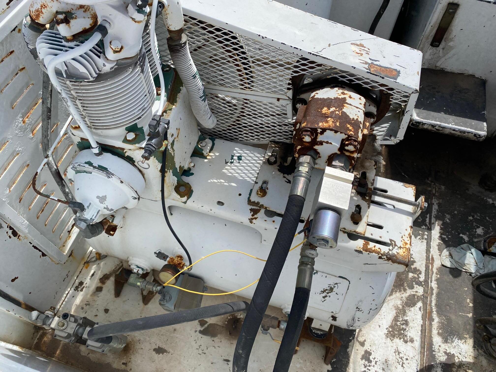 1995 INTERNATIONAL 8100 - Image 18